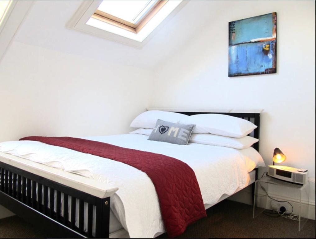 The Hideaway, Victorian Townhouse Apartment With Parking Plymouth Exterior foto